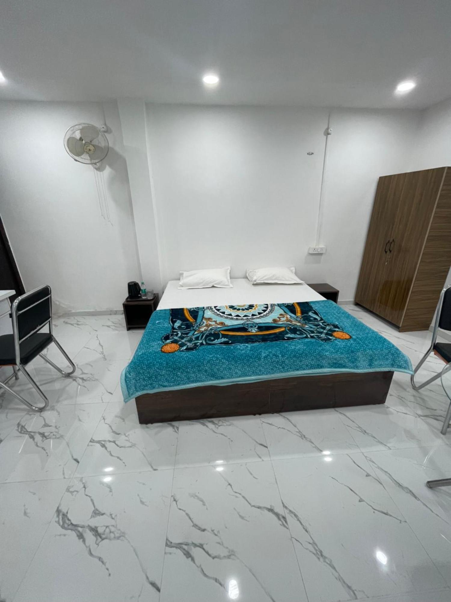 Kashi Imperial Bed and Breakfast Varanasi Eksteriør billede