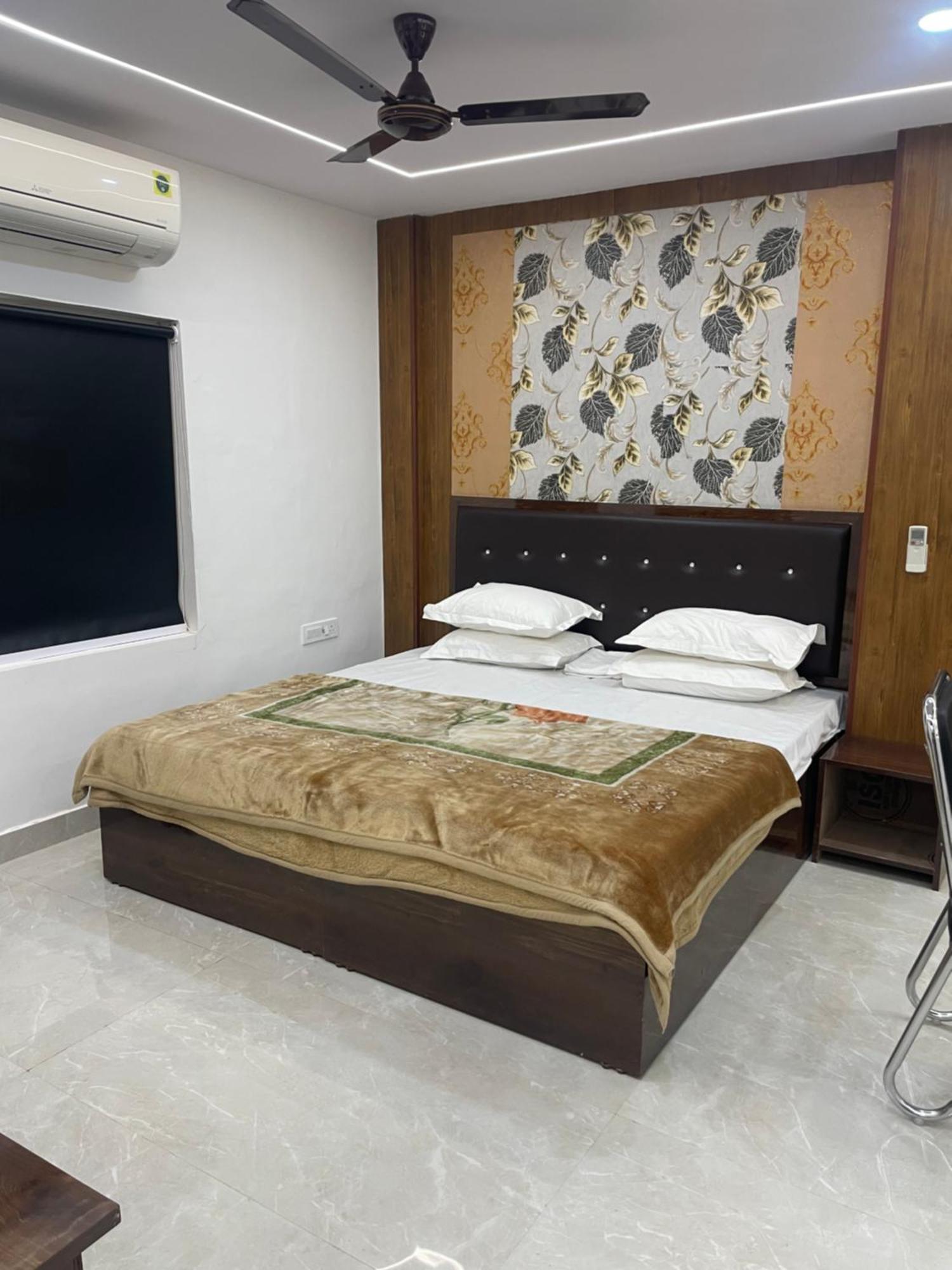 Kashi Imperial Bed and Breakfast Varanasi Eksteriør billede